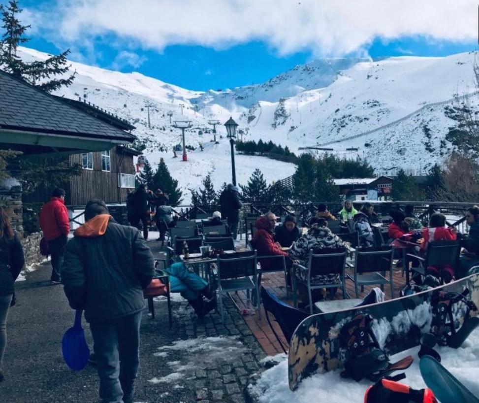Sierra Nevada Los Alayos Estacion De Esqui Eksteriør billede